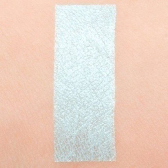 STILA Shimmer & Glow Liquid Eye Shadow in Freedom  - Picture 7 of 7